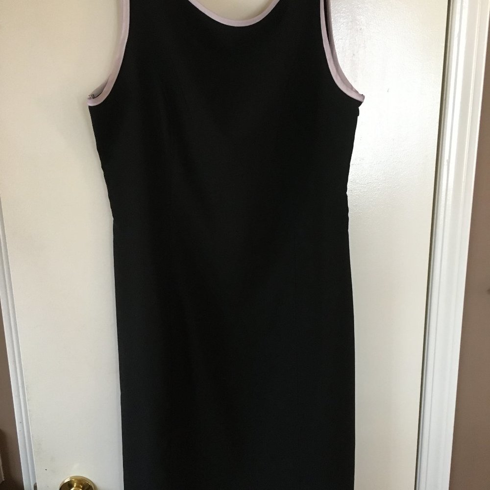Little black dress with white piping